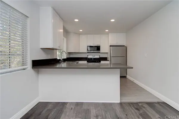 2330 Vanguard WAY #G204, Costa Mesa, CA 92626