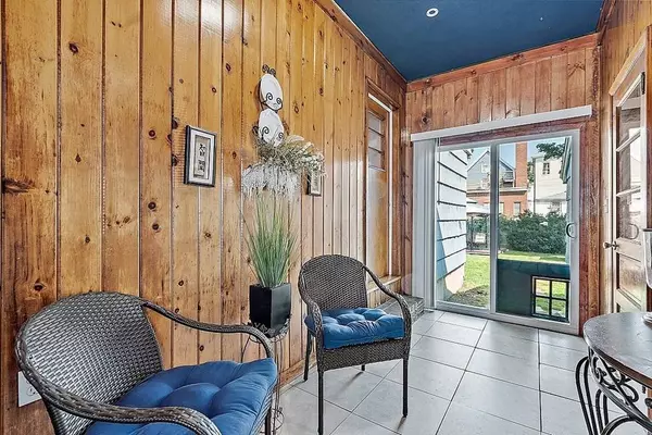 99 Salem St, Lawrence, MA 01843