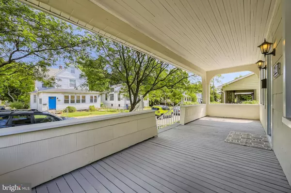 2601 SOUTHERN AVE, Baltimore, MD 21214