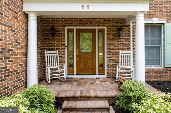 11 BROOKWOOD RD, Mount Laurel, NJ 08054