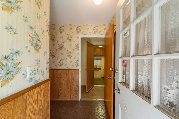 1905 Wildwood DR, Modesto, CA 95350