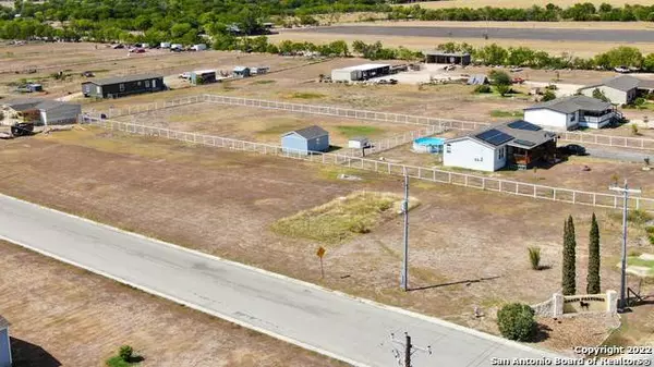 121 Charismatic Ln, New Braunfels, TX 78130