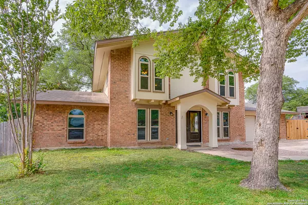 5306 LA CIENIGA ST, San Antonio, TX 78233-5519