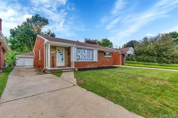 9609 BEECH DALY Road, Redford Twp, MI 48239