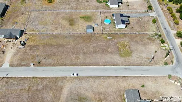 121 Charismatic Ln, New Braunfels, TX 78130