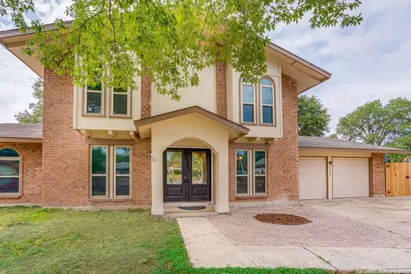 5306 LA CIENIGA ST, San Antonio, TX 78233-5519