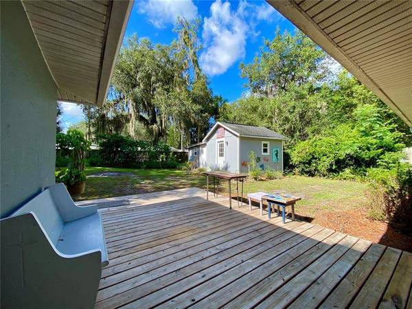 11329 SYLVAN GREEN LN, Riverview, FL 33569