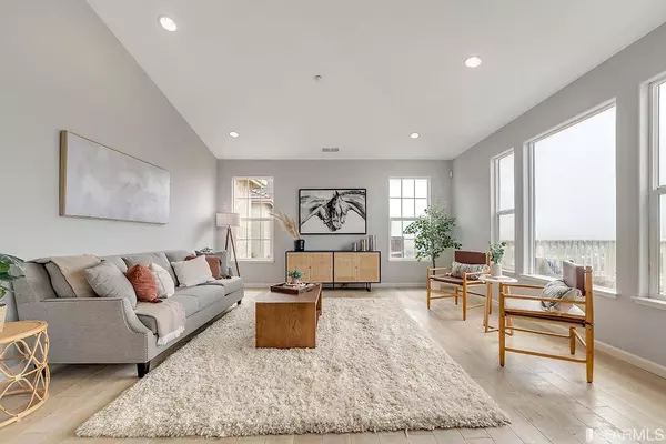 360 Goodwin DR, San Bruno, CA 94066