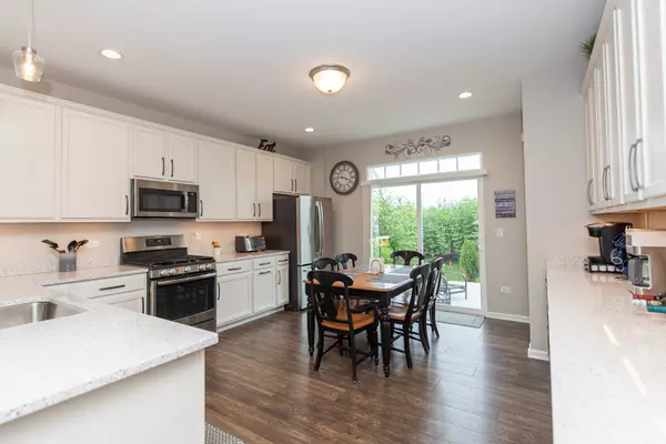 26511 W Countryside LN, Plainfield, IL 60585