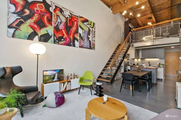 1505 11th AVE #206, Seattle, WA 98122