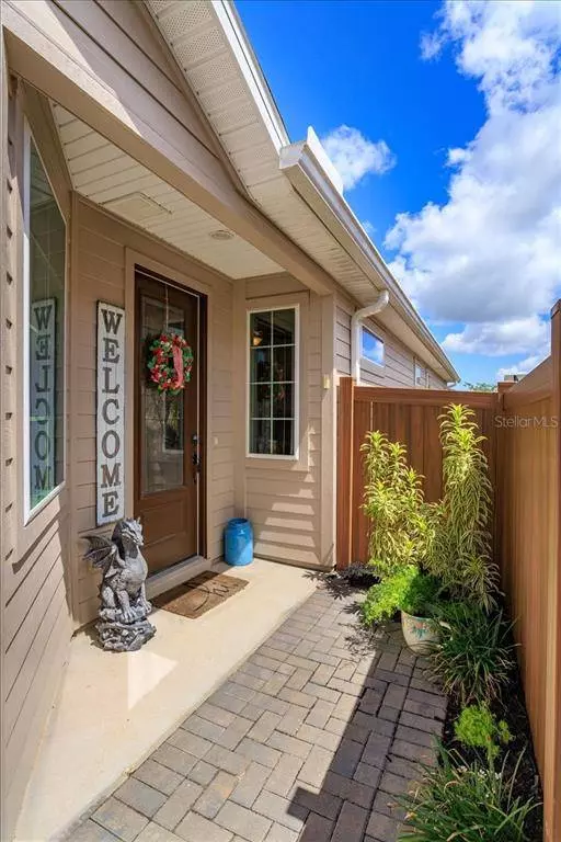 373 ALCOVE DR, Groveland, FL 34736