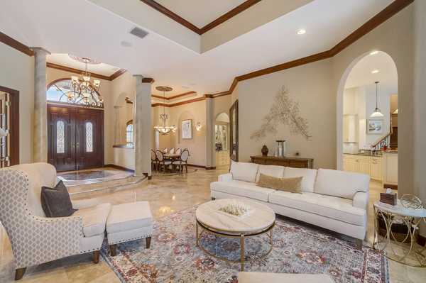 562 N MacEwen Drive Osprey FL 34229 - The Oaks Club