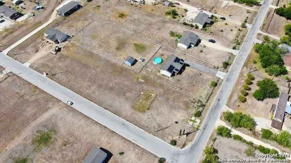 121 Charismatic Ln, New Braunfels, TX 78130