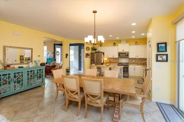 373 ALCOVE DR, Groveland, FL 34736