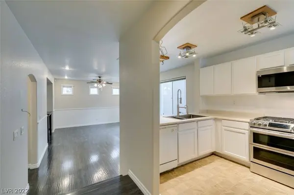 9129 Hilverson Avenue, Las Vegas, NV 89148