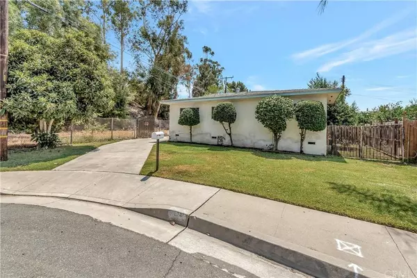 2756 Kellogg Park DR, Pomona, CA 91768