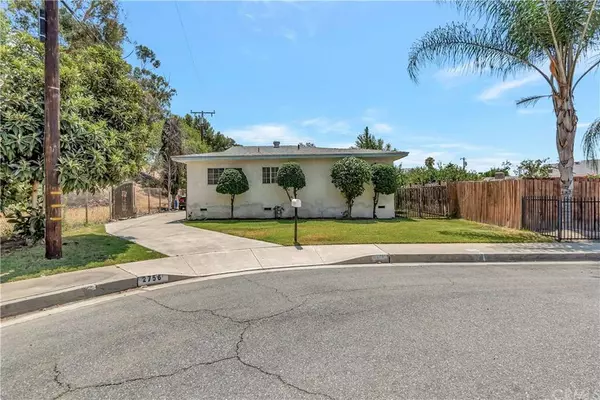 2756 Kellogg Park DR, Pomona, CA 91768