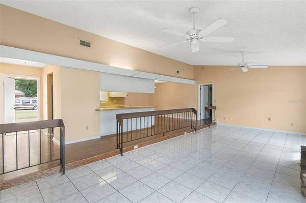 893 BENCHWOOD DR, Winter Springs, FL 32708