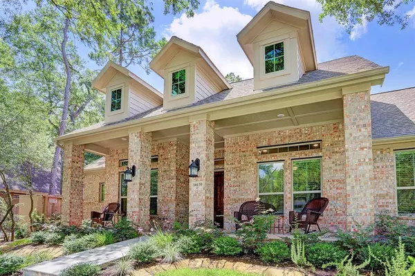 10139 Briar Dr DR, Houston, TX 77042