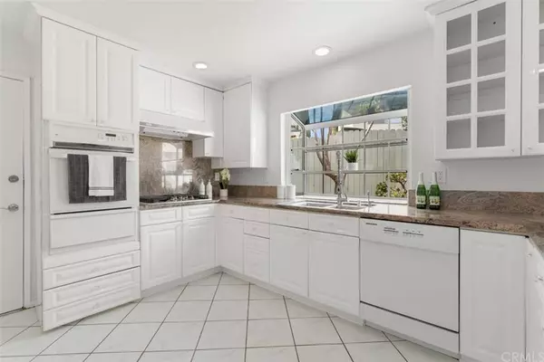 12621 Presnell ST, Marina Del Rey, CA 90066