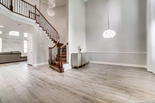 3018 Hanfro Way, San Antonio, TX 78251