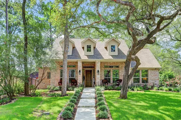 10139 Briar Dr DR, Houston, TX 77042