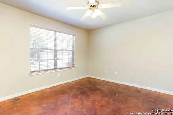 1002 Magnolia Field, San Antonio, TX 78251