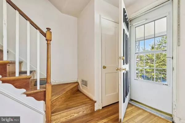 537 LARKFIELD, Dundalk, MD 21222