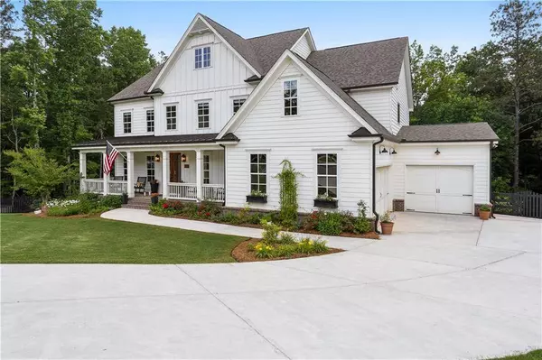 126 White Oak TRL, Cumming, GA 30028