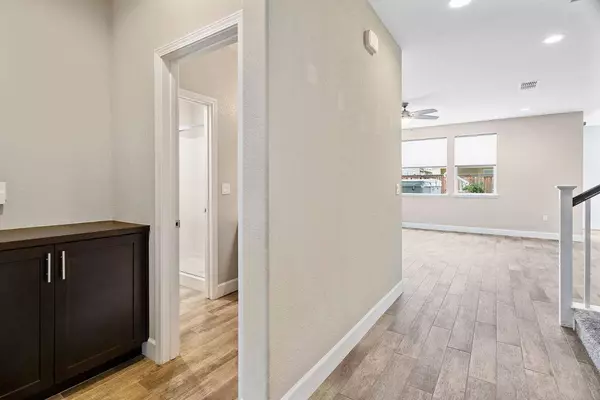 17872 Calaveras DR, Lathrop, CA 95330