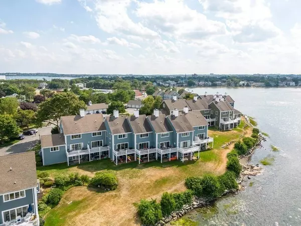 33 Settlers Way #33, Salem, MA 01970