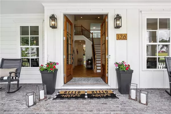 126 White Oak TRL, Cumming, GA 30028