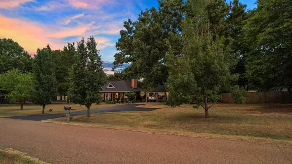 160 County Road 2830, Pittsburg, TX 75686