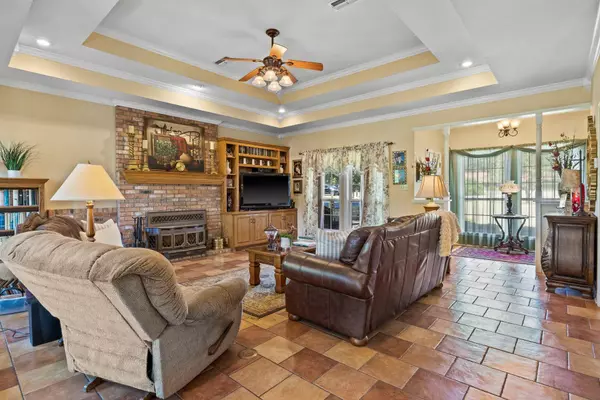 160 County Road 2830, Pittsburg, TX 75686