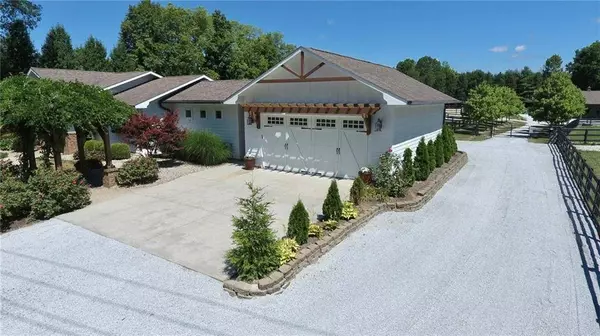 15892 Connecticut AVE, Fishers, IN 46040