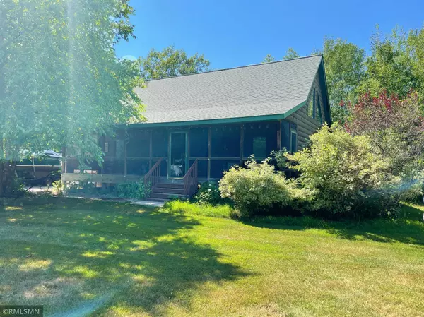 8249 Fairway LN, Onamia, MN 56359