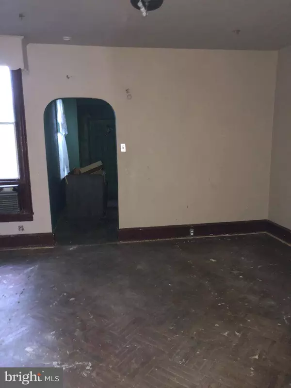 5537 OSAGE AVE, Philadelphia, PA 19143