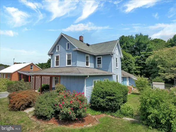 17 HOMEWOOD ST, Dillsburg, PA 17019