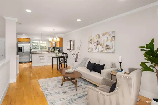 2108 W Ruffner ST, Seattle, WA 98199