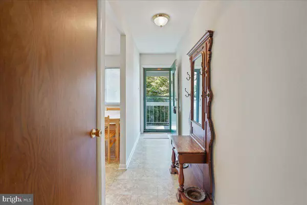 405 SUMMIT HOUSE, West Chester, PA 19382