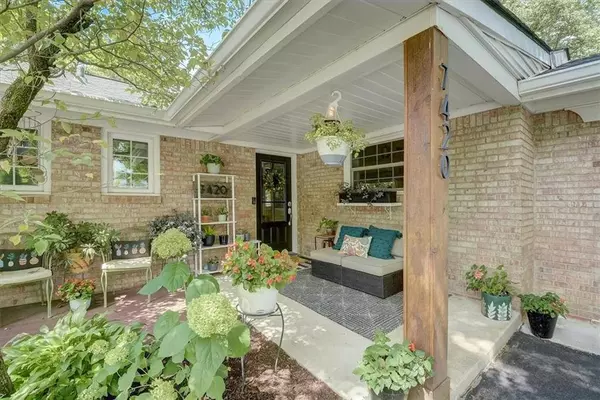 7420 Jewel LN, Indianapolis, IN 46250