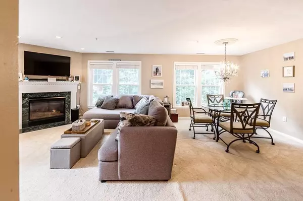 1 Riverview Blvd #4-202, Methuen, MA 01844