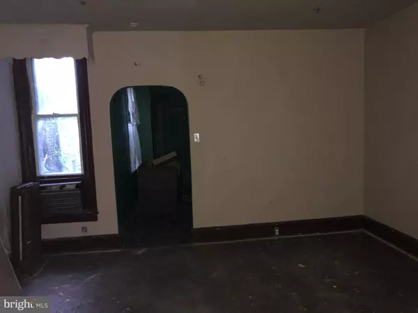 5537 OSAGE AVE, Philadelphia, PA 19143