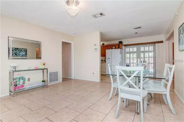 6431 MACKENZIE ST, Orlando, FL 32807