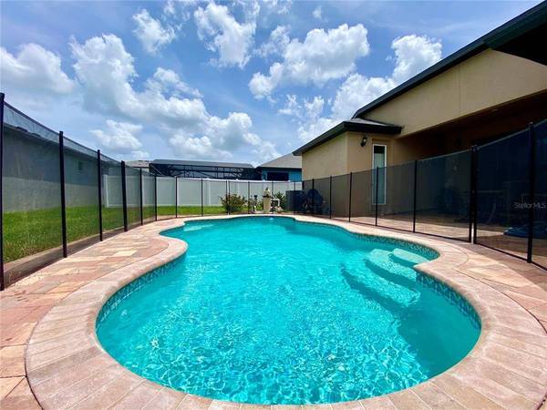 1241 FLORABLU DR, Seffner, FL 33584