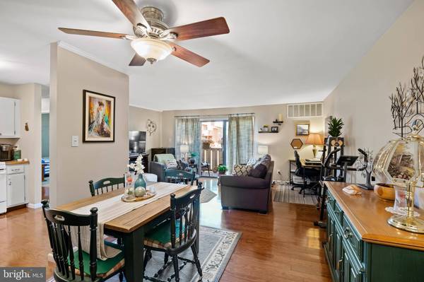 2007 RAVENS ROW, Marlton, NJ 08053