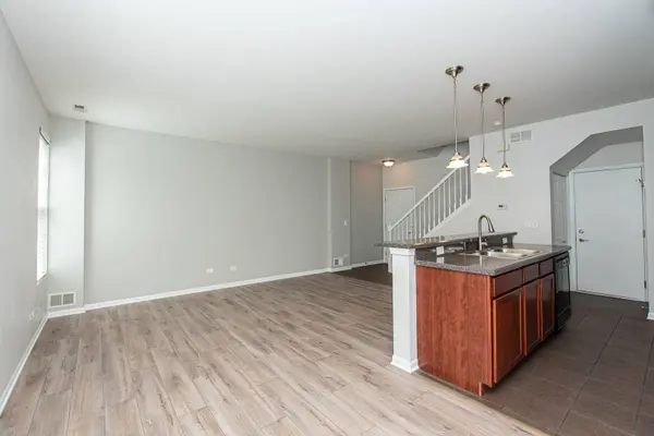 5016 Corning CT #5016, Plainfield, IL 60586