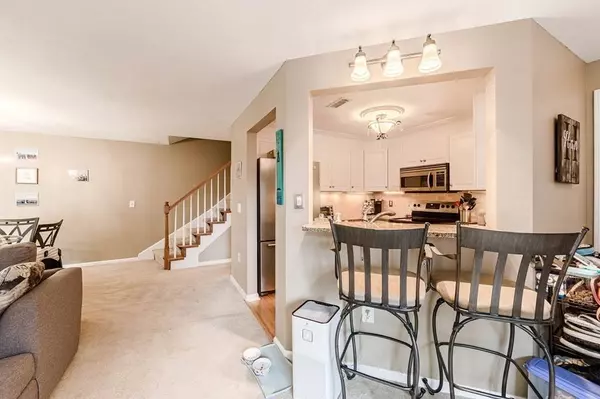 1 Riverview Blvd #4-202, Methuen, MA 01844