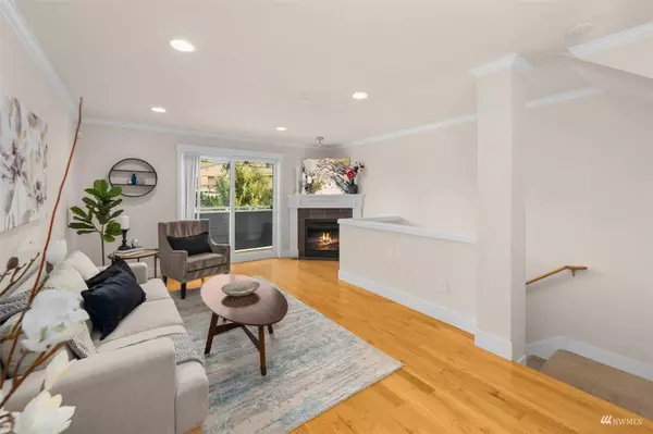 2108 W Ruffner ST, Seattle, WA 98199