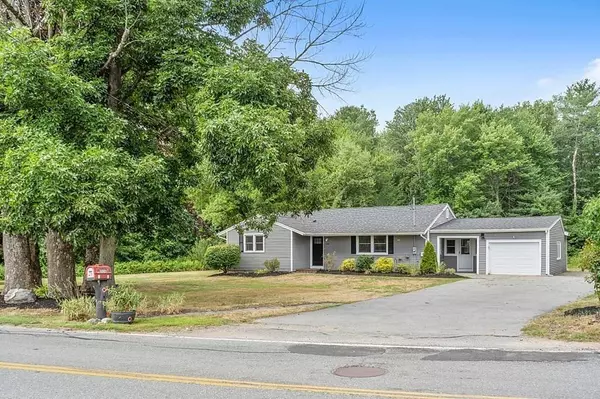 506 Howe St, Methuen, MA 01844